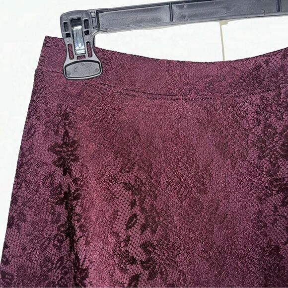 F21 M Burgundy Wine Lace A-Line Skater Flare Mini Skirt - Picture 4 of 9